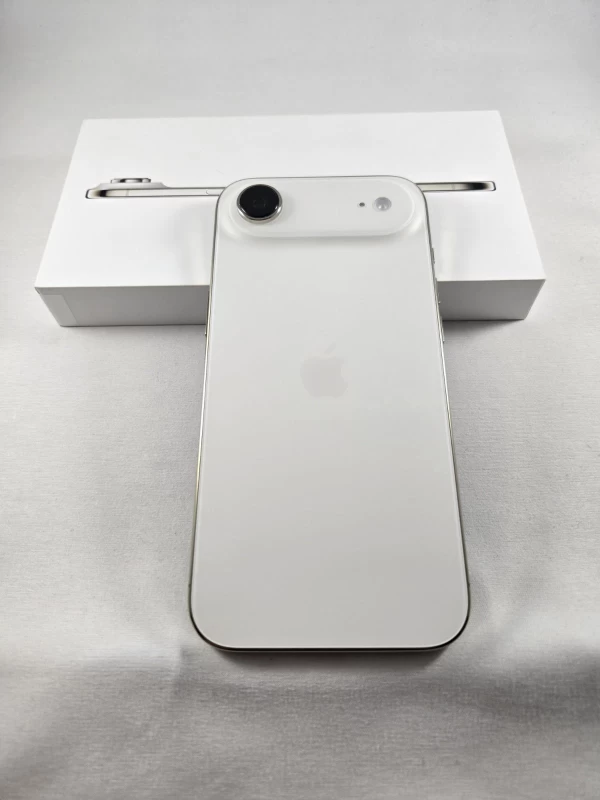 Phone 17 Air Apple - 256GB Light Gold (Unlocked)